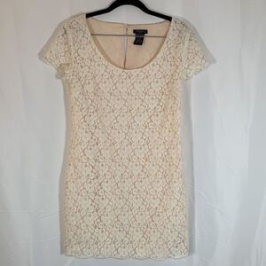 Talula Aritzia Off-White Floral Lace Dress
